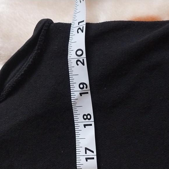 Hooded crop top shortleeves tsirt sz M - Picture 5 of 6